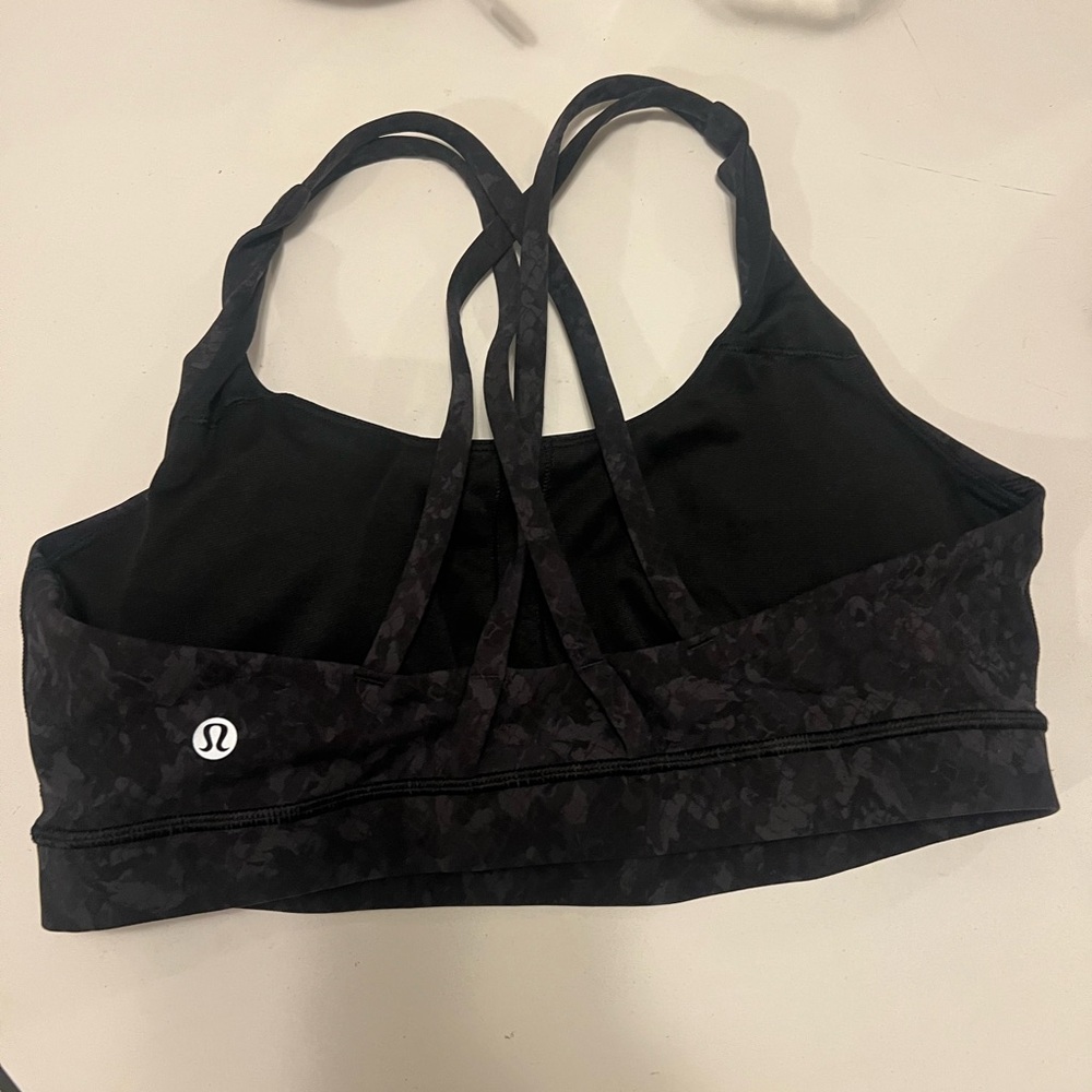 Lululemon energy bra medium support B-D cups Sz 10 pads - Picture 6 of 11